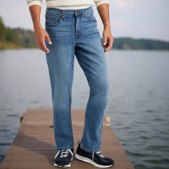 LL Bean Classic Fit Straight Leg Jeans, Size 36/29 - Picture 1 of 12